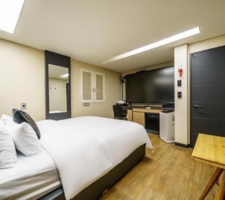 Bulgwang 3S Hotel Seoul Bagian luar foto
