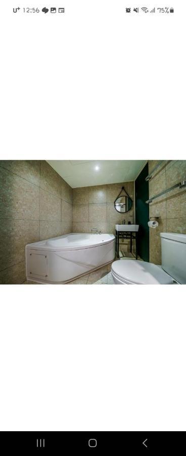 Bulgwang 3S Hotel Seoul Bagian luar foto